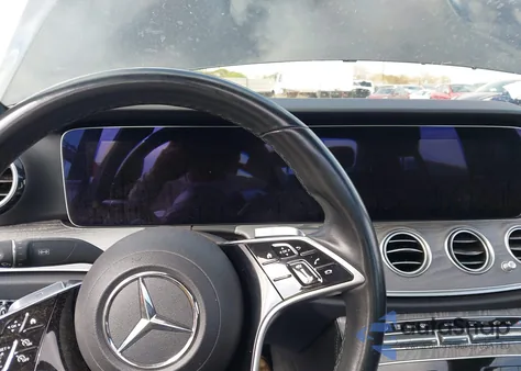 2022 Mercedes-Benz E 350 from USA, damaged, VIN W1KZF8DB0NB097962